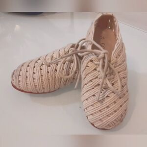 Kids camille ivory laces size 24
